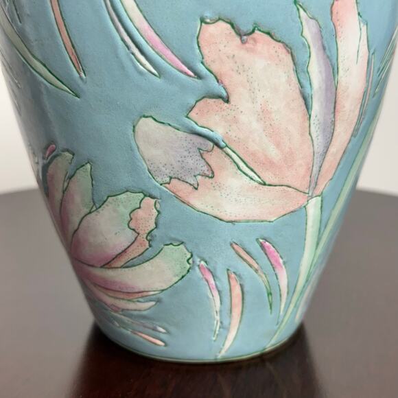 J837 - Light Blue Porcelain Vase With pink Flowers - 10in Tall - Picture 4 of 11